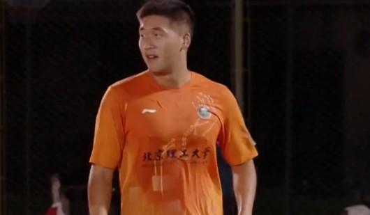 开云足球直播-两射一传，北理工后卫程烨垚当选中乙第23轮最佳球员