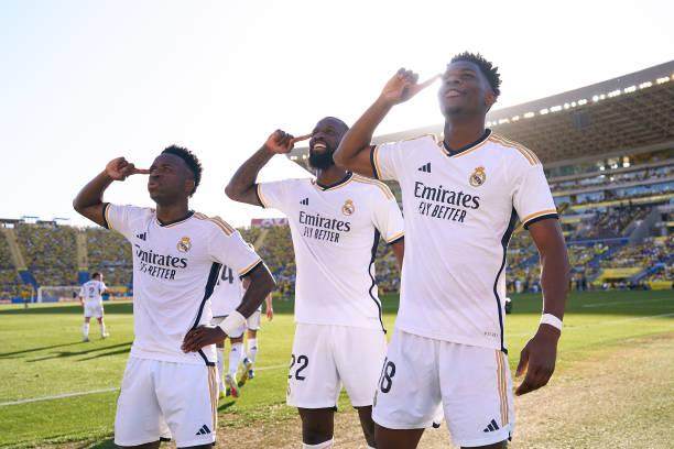 1706403441126077930.jpg 1965390308-612x612.jpg