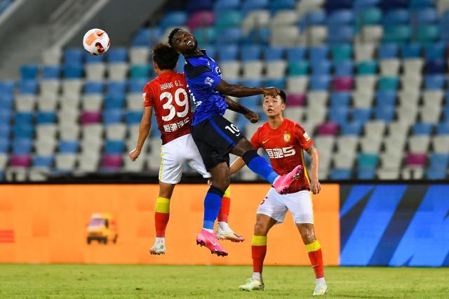 开云足球直播-【中超】张修维首秀杨一鸣破门 沧州2比0广州队