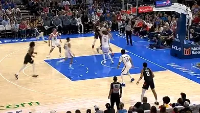 开云体育平台在线-布耶径直杀入禁区上篮再中,太阳领先雷霆至20分